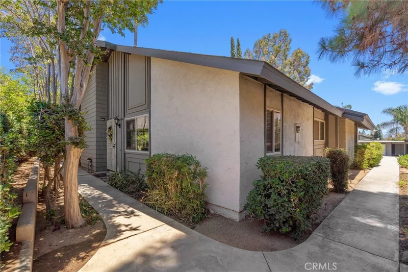 6152 Avenue Juan Diaz, Riverside, CA 92509