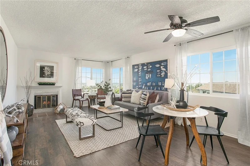 2599 Walnut #223, Signal Hill, CA 90755
