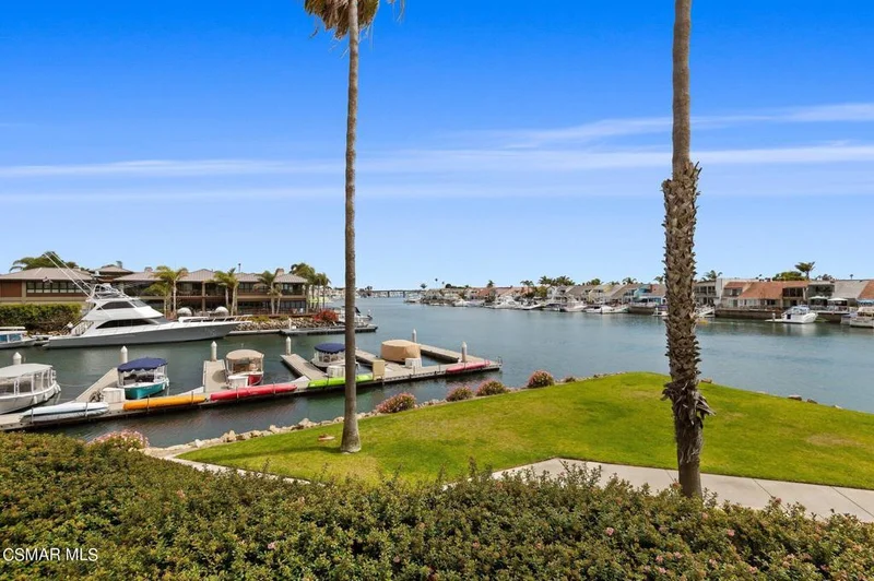4242 Harbour Island, Oxnard, CA 93035