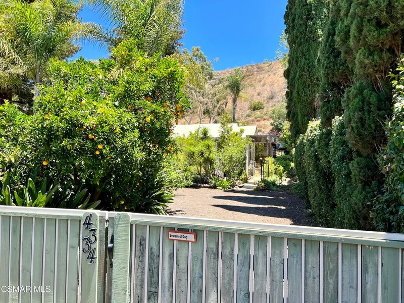 4334 Encino, Ventura, CA 93001