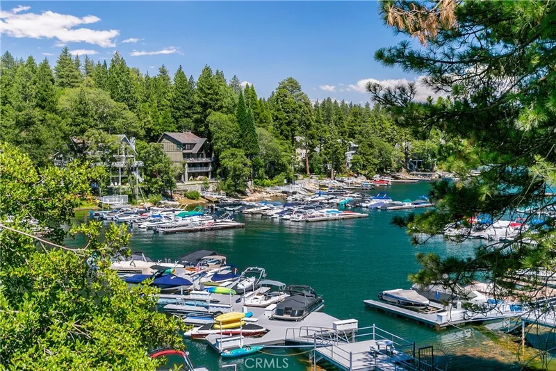 27447 Bay, Lake Arrowhead, CA 92352