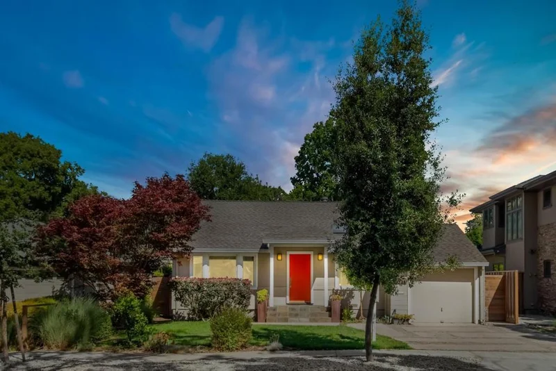 1046 Sonoma Avenue, Menlo Park, CA 94025