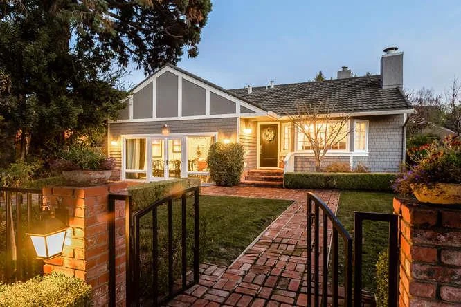 1125 Oxford, Burlingame, CA 94010