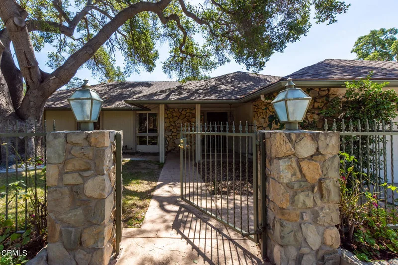 1015 Laurel, Santa Paula, CA 93060