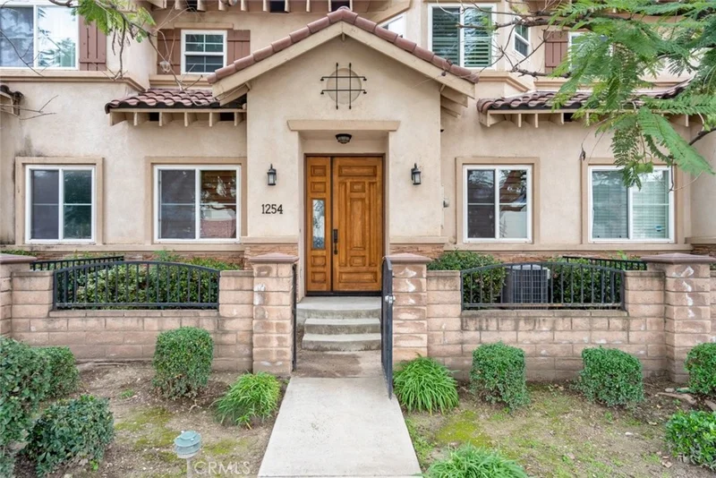 1254 Duarte, Duarte, CA 91010