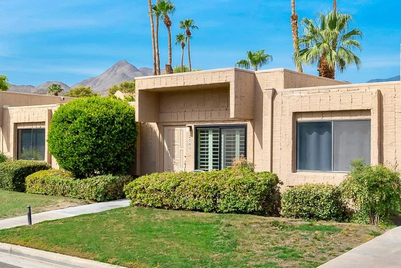 2303 Los Patos, Palm Springs, CA 92264
