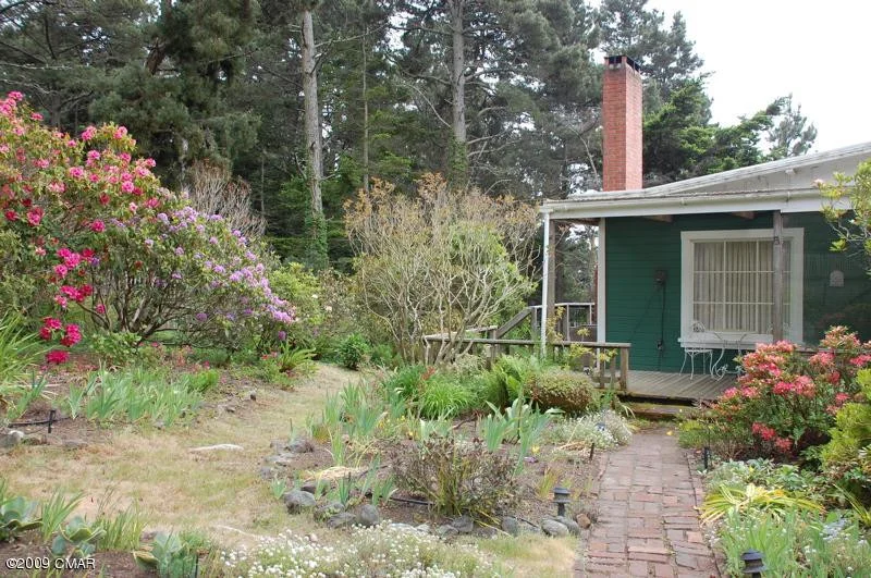 5500 Highway 1, Little River, CA 95456