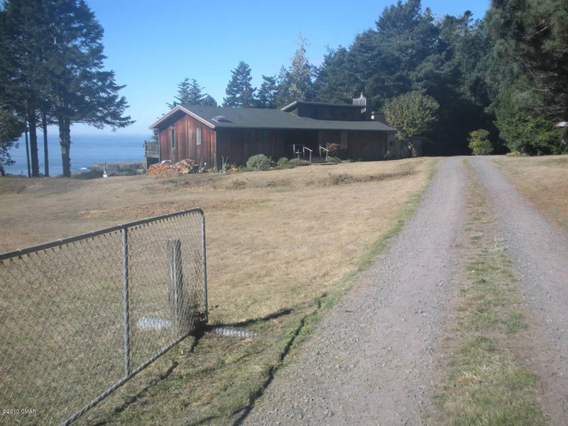 10398 Hills, Mendocino, CA 95460
