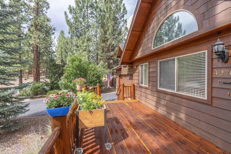 42788 Meadow Hill, Big Bear, CA 92315
