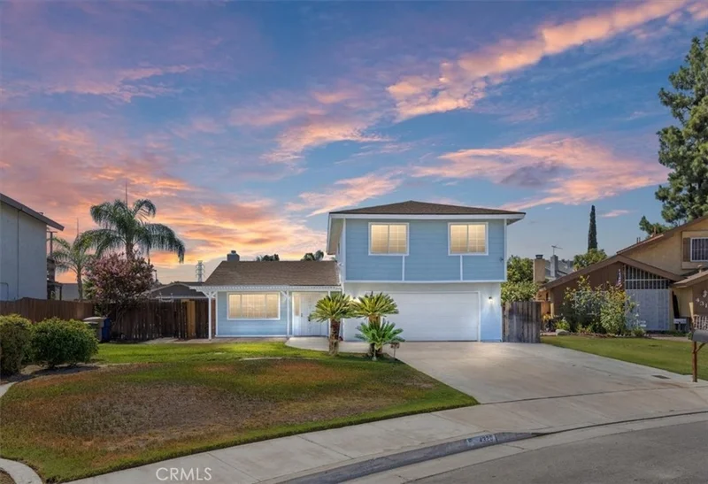 4320 Tretorn, Bakersfield, CA 93313