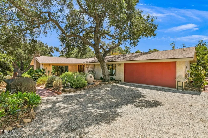 631 Palomar, Ojai, CA 93023