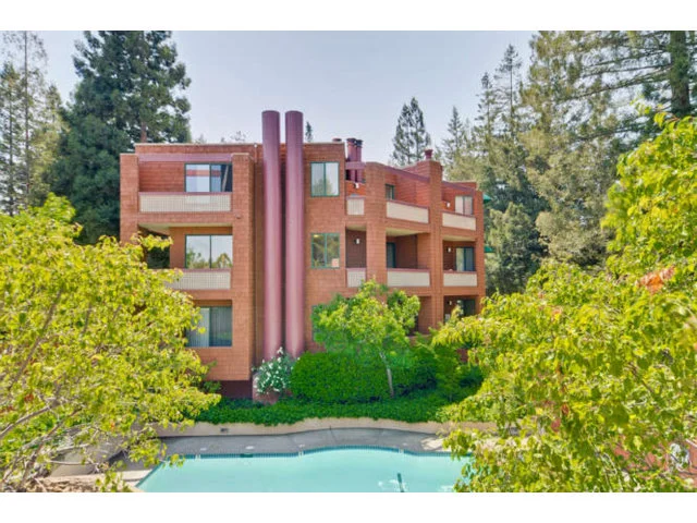 4250 El Camino Real #207, Palo Alto, CA 94306