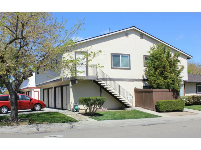 295 Rio Verde Place 4, Milpitas, CA 95035
