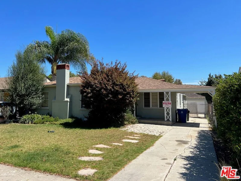 2570 Armacost, Los Angeles, CA 90064
