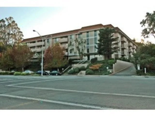 1031 Cherry, San Bruno, CA 94066