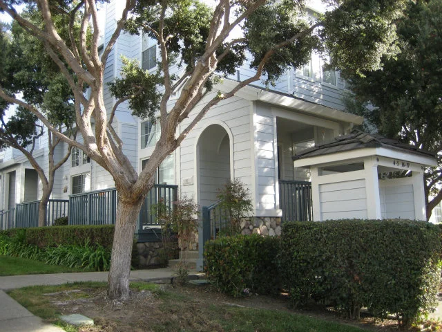 1 Passage #66, Redwood City, CA 94065