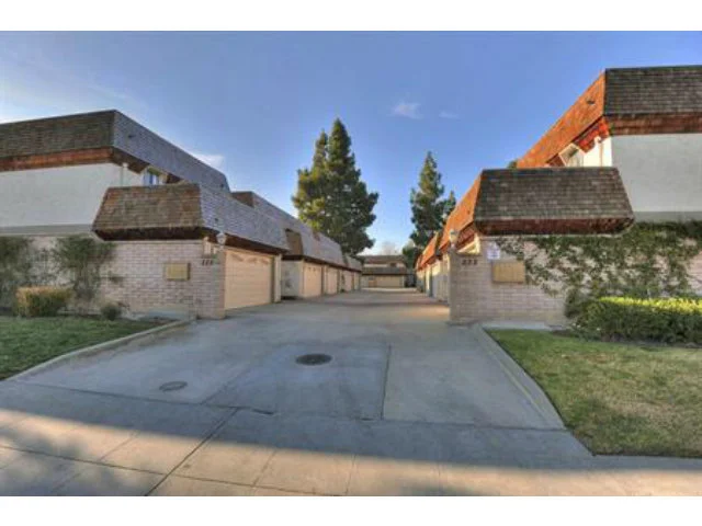 275 Bayview #P, Sunnyvale, CA 94086