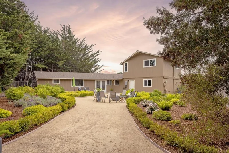 26022 Carmel Knolls, Carmel, CA 93923