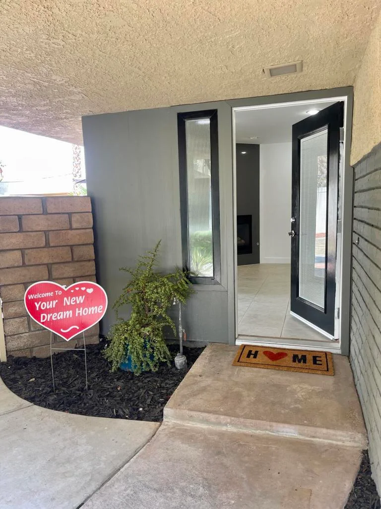 2972 Sunflower, Palm Springs, CA 92262
