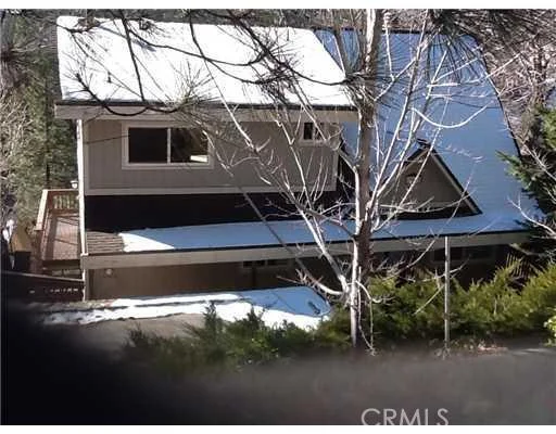 27637 North Bay, Lake Arrowhead, CA 92352
