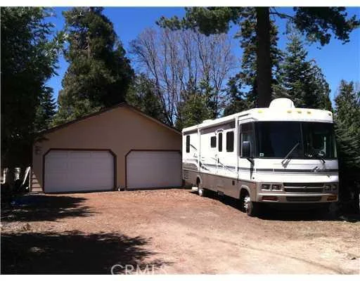 25635 Hi, Lake Arrowhead, CA 92391