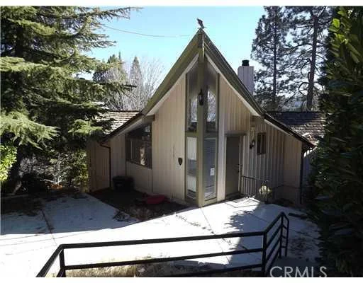 27587 W Shore, Lake Arrowhead, CA 92325