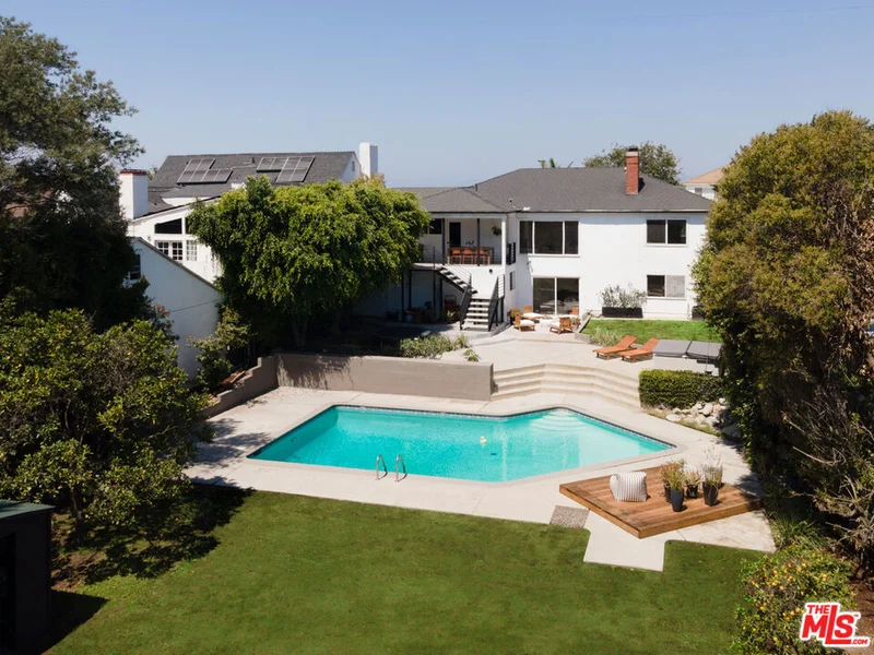 4614 Northridge, Los Angeles, CA 90043
