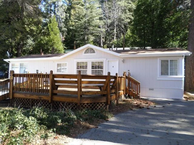 27500 State Hwy. 189 #74, Lake Arrowhead, CA 92352
