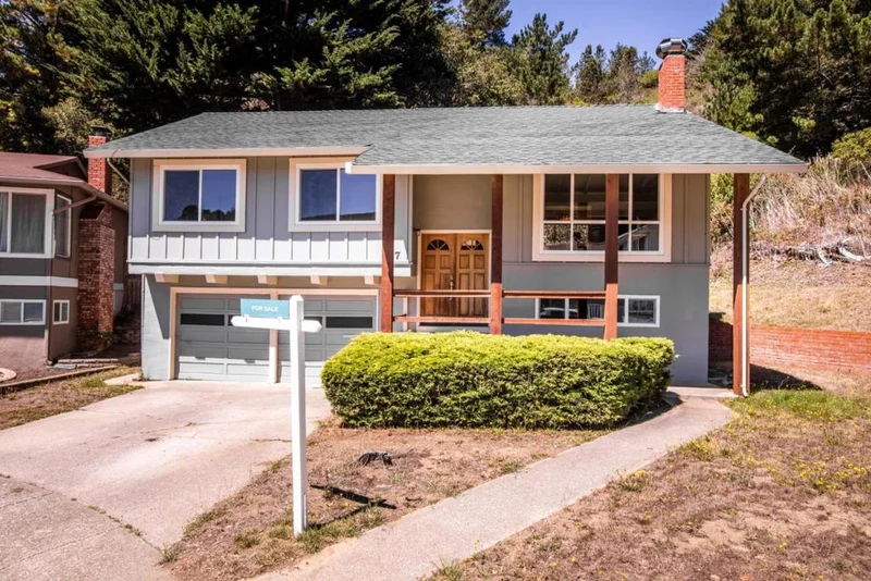 27 Kings Canyon, Pacifica, CA 94044