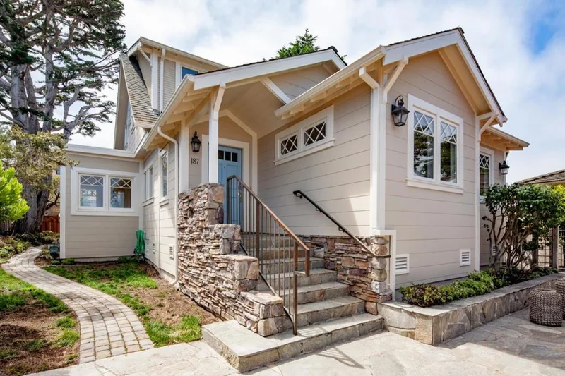 187 Sloat, Pacific Grove, CA 93950