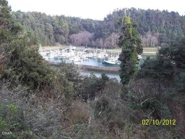 551 Casa Del Noyo, Fort Bragg, CA 95437