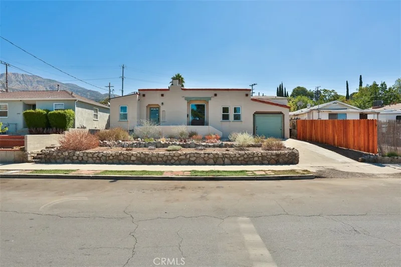 10450 Mountair, Tujunga, CA 91042
