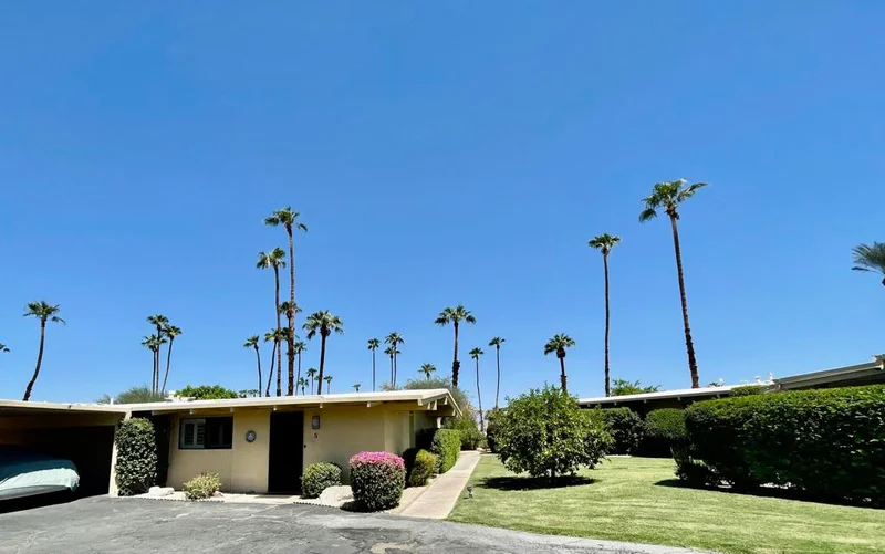 46173 Highway 74 Apt 5, Palm Desert, CA 92260