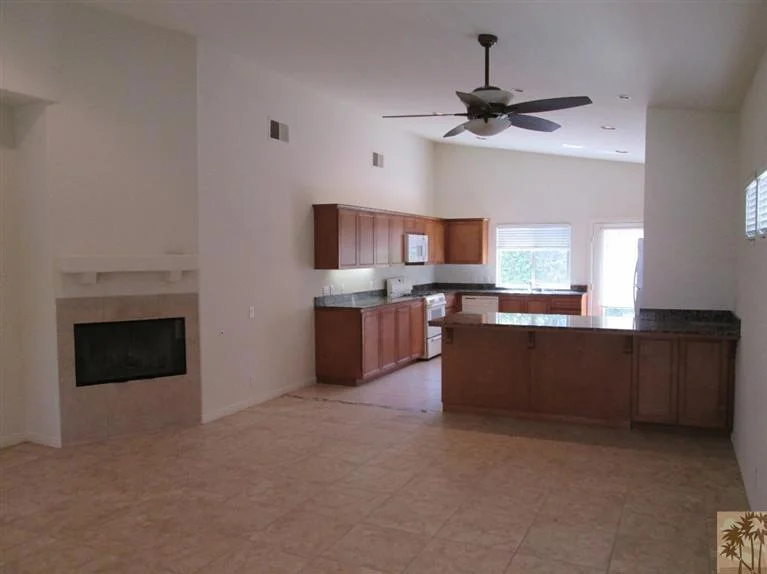 51685 Eisenhower, La Quinta, CA 92253