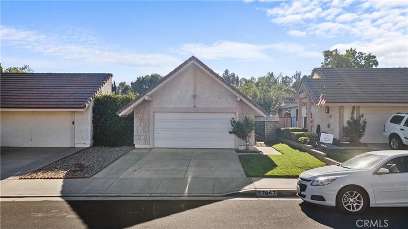 27047 Rio Prado, Valencia, CA 91354