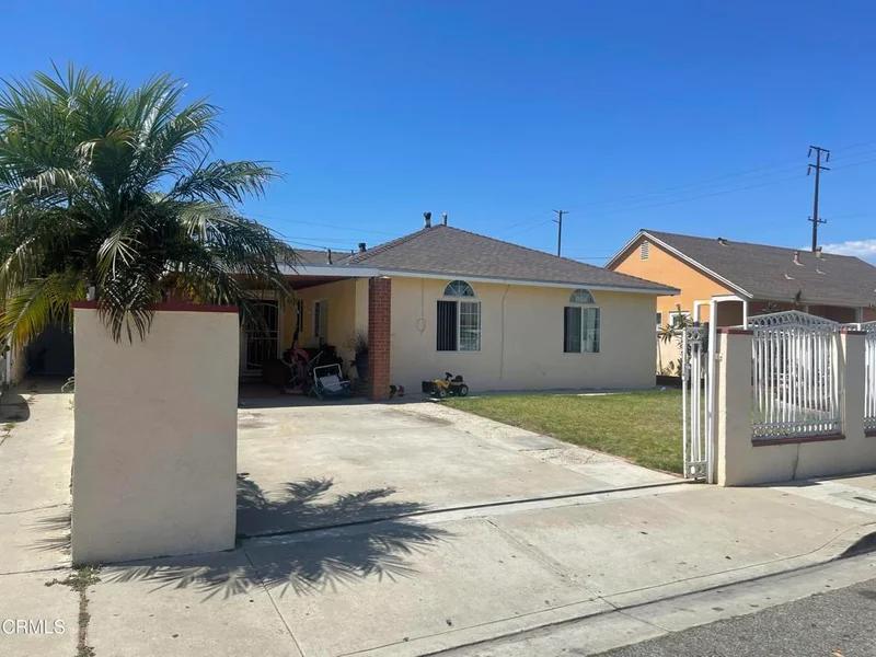 1127 N, Oxnard, CA 93033