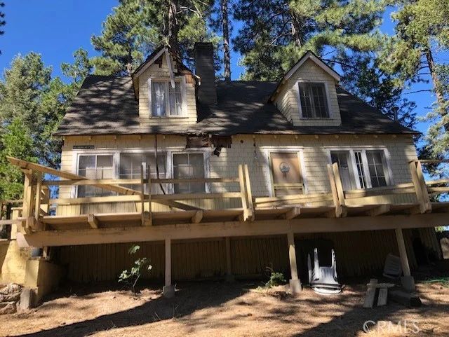 520 Millburn, Lake Arrowhead, CA 92352