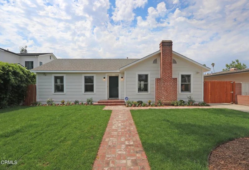 1025 Los Robles, Pasadena, CA 91106
