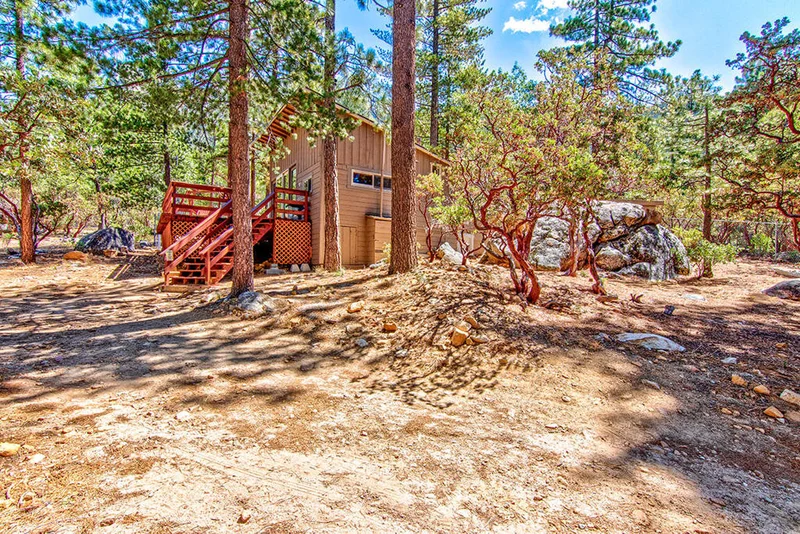 25370 Glen, Idyllwild, CA 92549