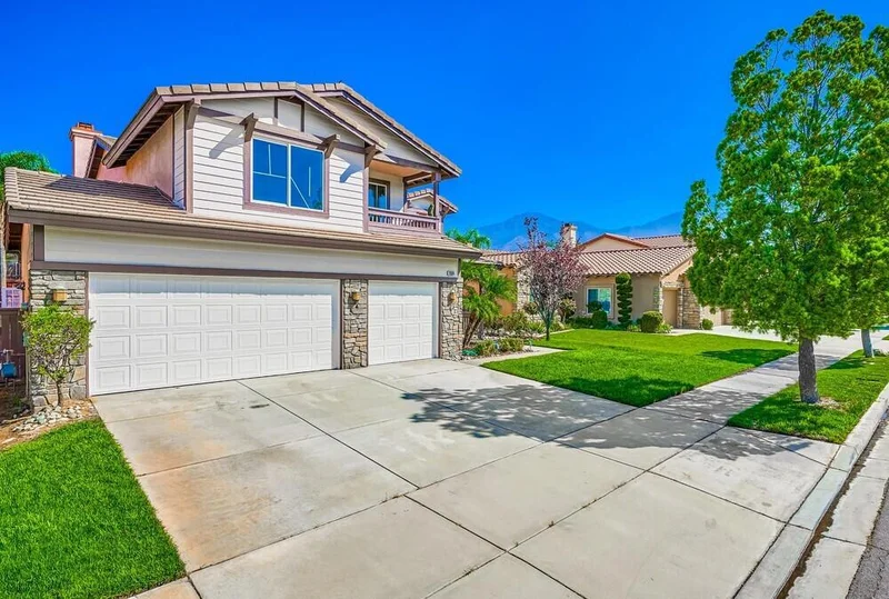 11586 Deerfield, Yucaipa, CA 92399