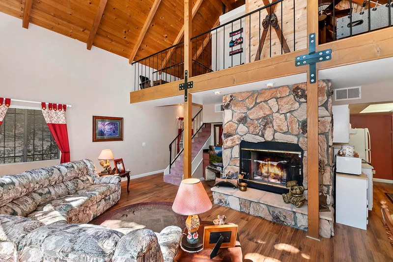 871 Elm, Big Bear, CA 92315
