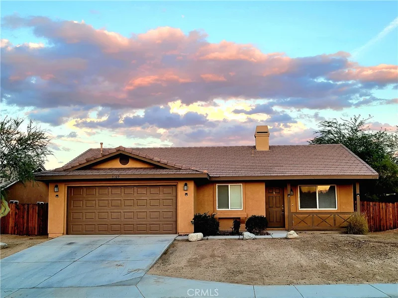 5169 Split Rock, 29 Palms, CA 92277