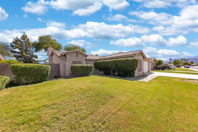 45430 Sunbrook, La Quinta, CA 92253