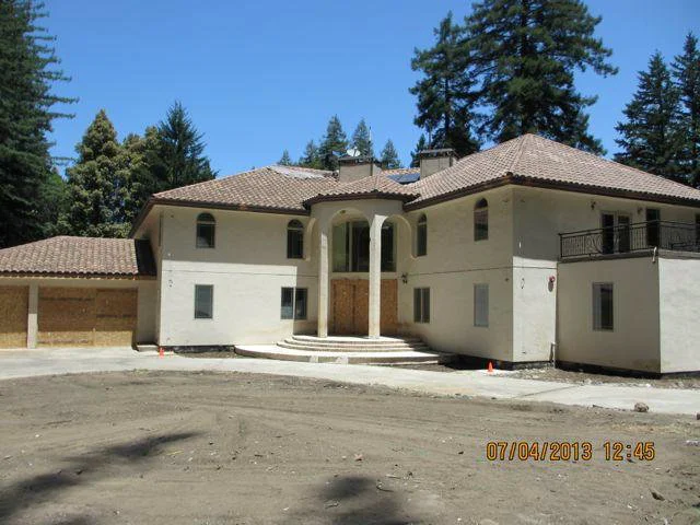 1 Reids Roost Road, Woodside, CA 94062