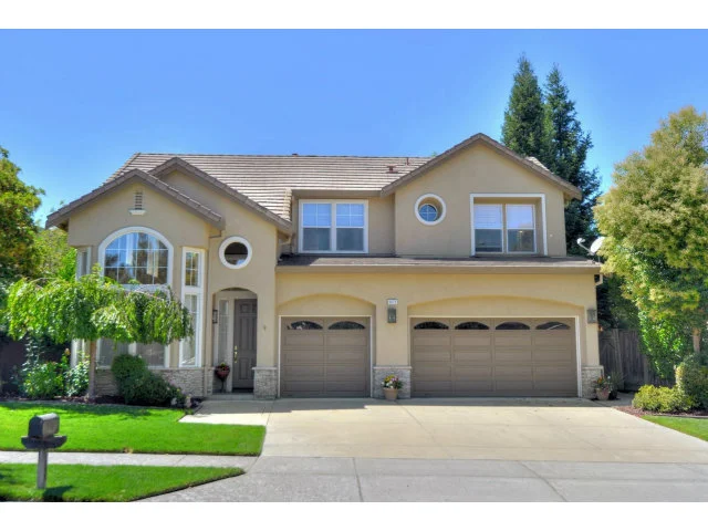 9073 Rancho Hills, Gilroy, CA 95020