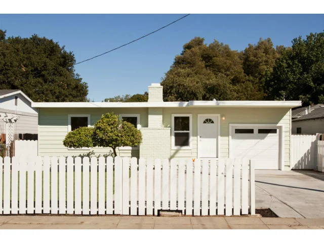 1030 Bradley Way, East Palo Alto, CA 94303