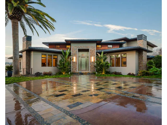 25893 Fremont, Los Altos Hills, CA 94022
