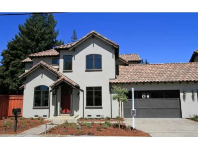 910 Roble, Menlo Park, CA 94025