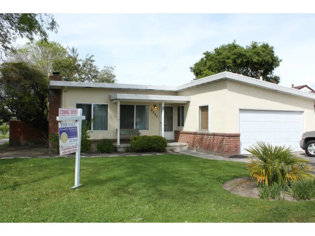 2293 W Hedding Street, San Jose, CA 95128