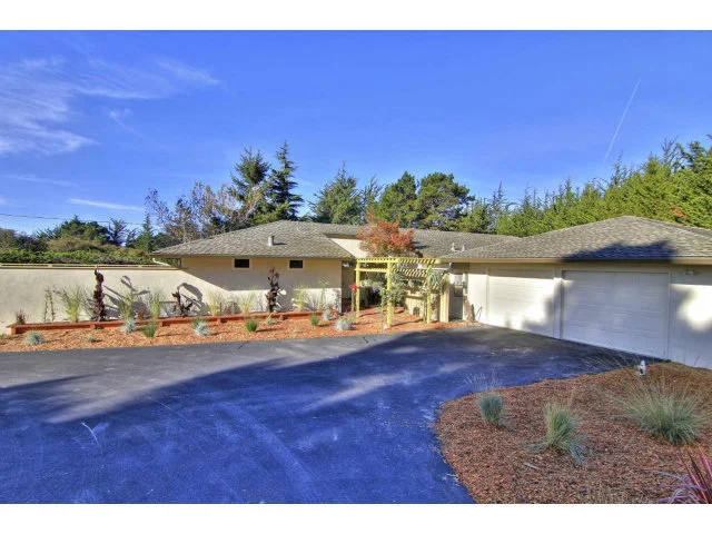 25750 Rio Vista, Carmel, CA 93923